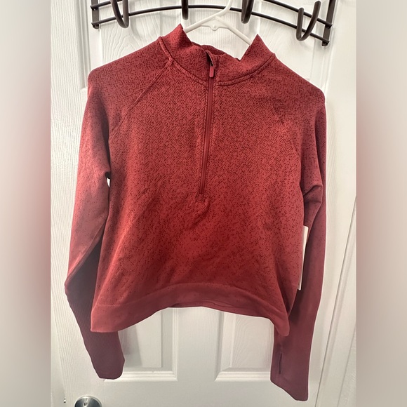 Lululemon Restless Cropped 1/2 Zip- NWT- Size 10 - Picture 2 of 9